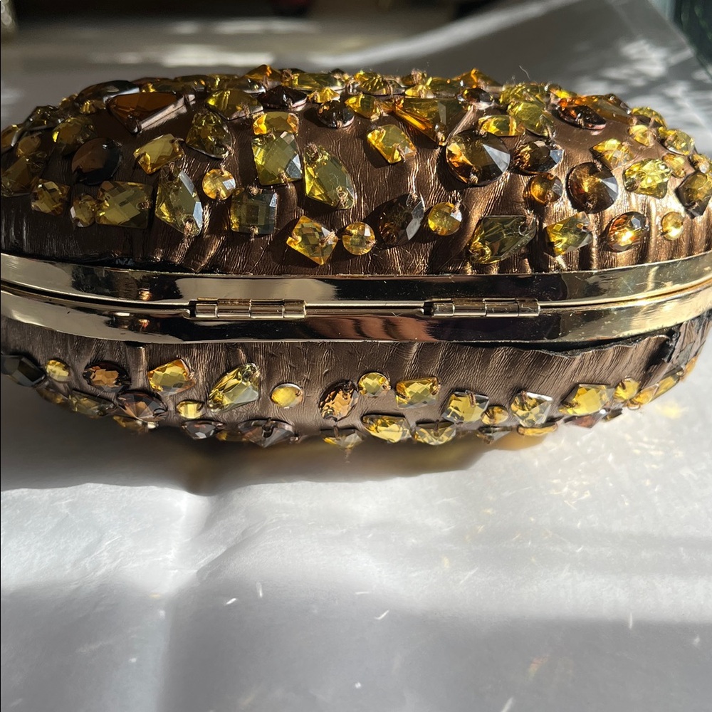 Bejeweled hard case Clutch embellished with gold & Amber crystals & rhinestones. - Picture 13 of 14